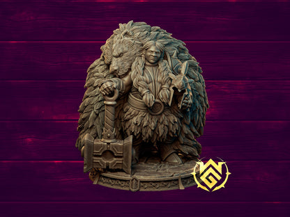 Queen of Frosthold | Witchguild Miniatures